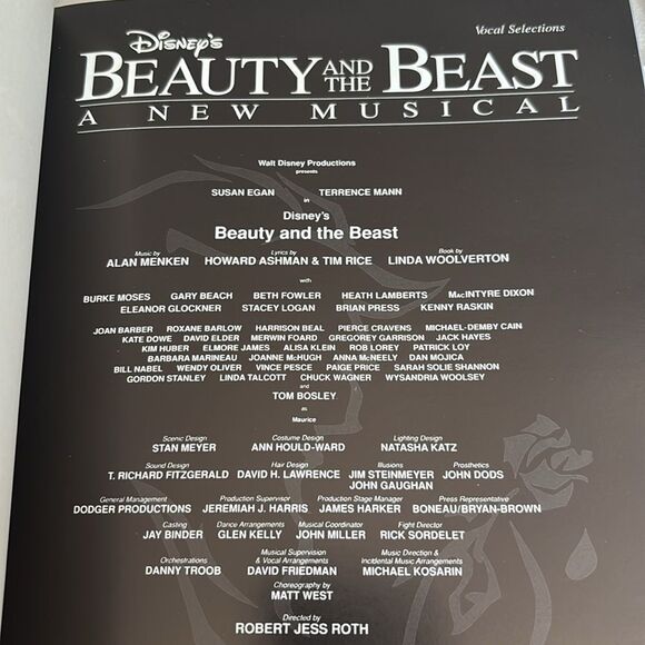 Disney's Beauty and the Beast Broadway Musical Book - Picture 2 of 6